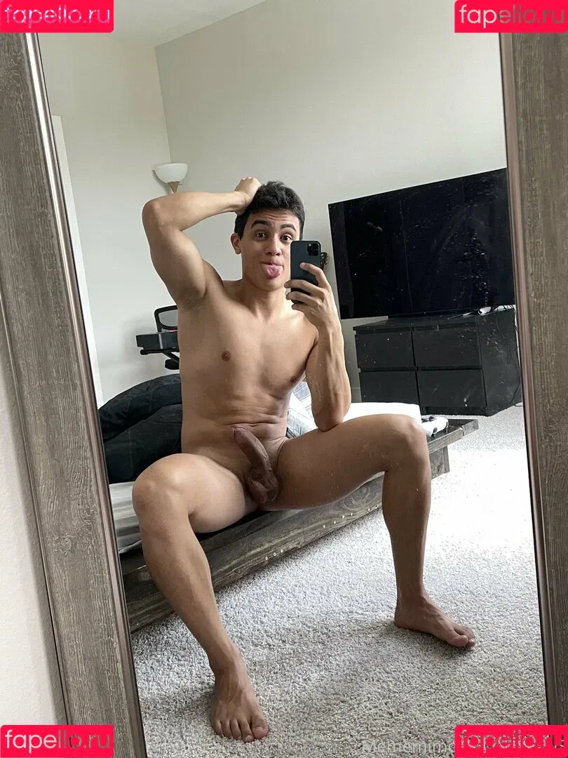 mememimo4 Onlyfans Photo Gallery 