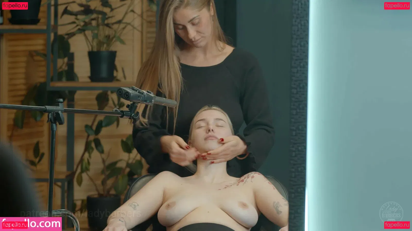 Lady Barbers Asmr Onlyfans Photo Gallery 