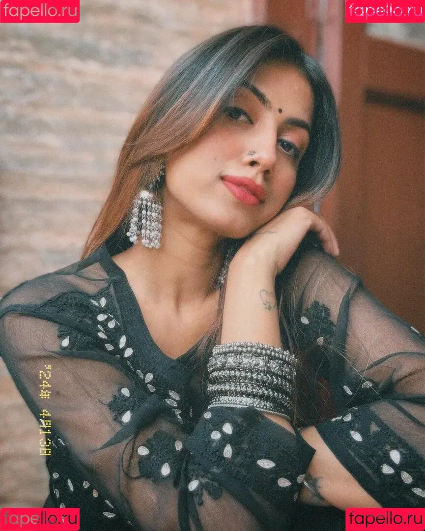 Sushma Onlyfans Photo Gallery 