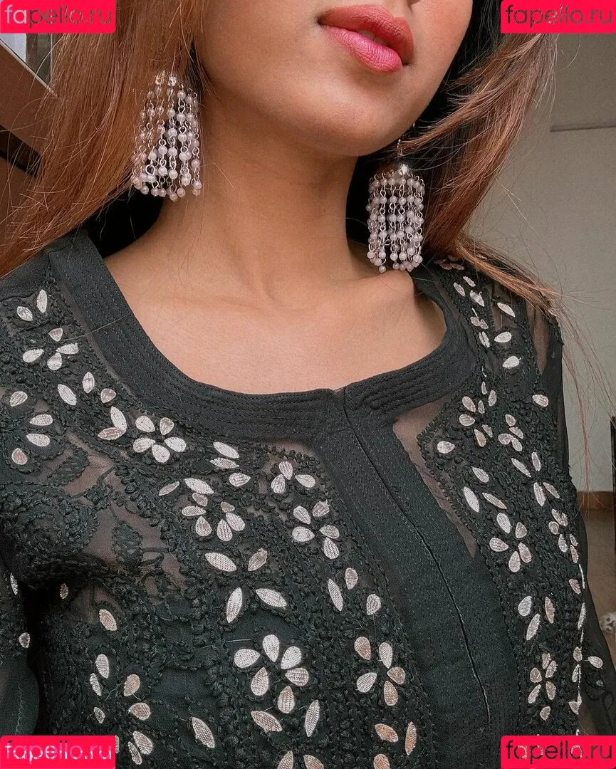 Sushma Onlyfans Photo Gallery 