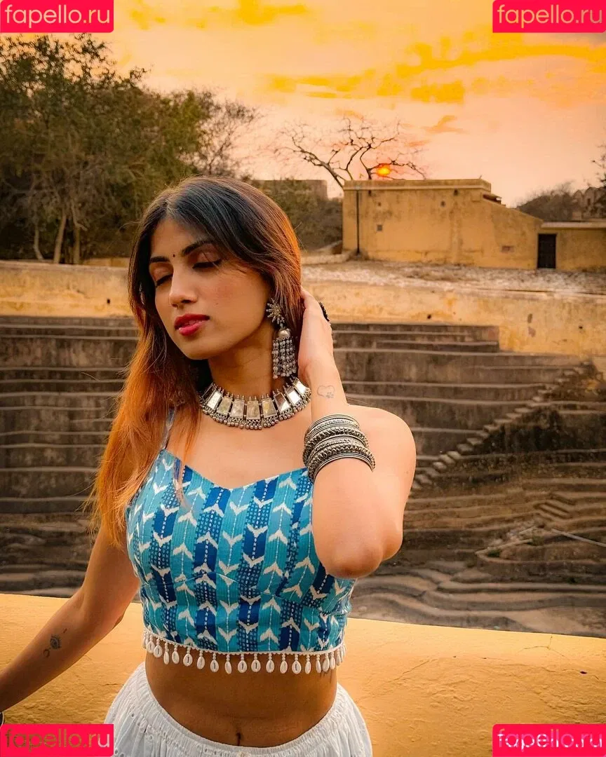 Sushma Onlyfans Photo Gallery 