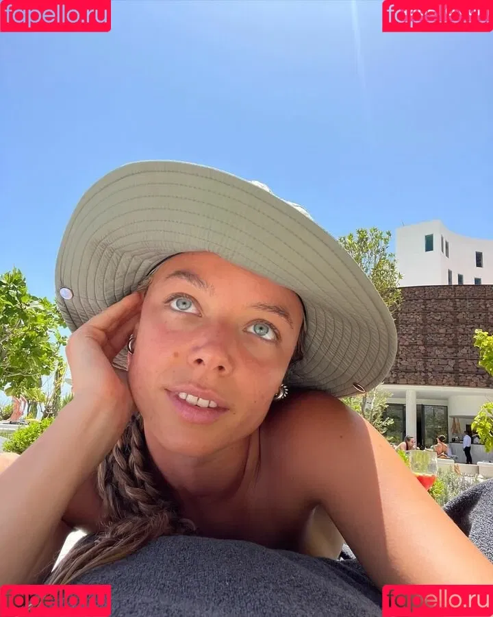 Alba Reche Onlyfans Photo Gallery 