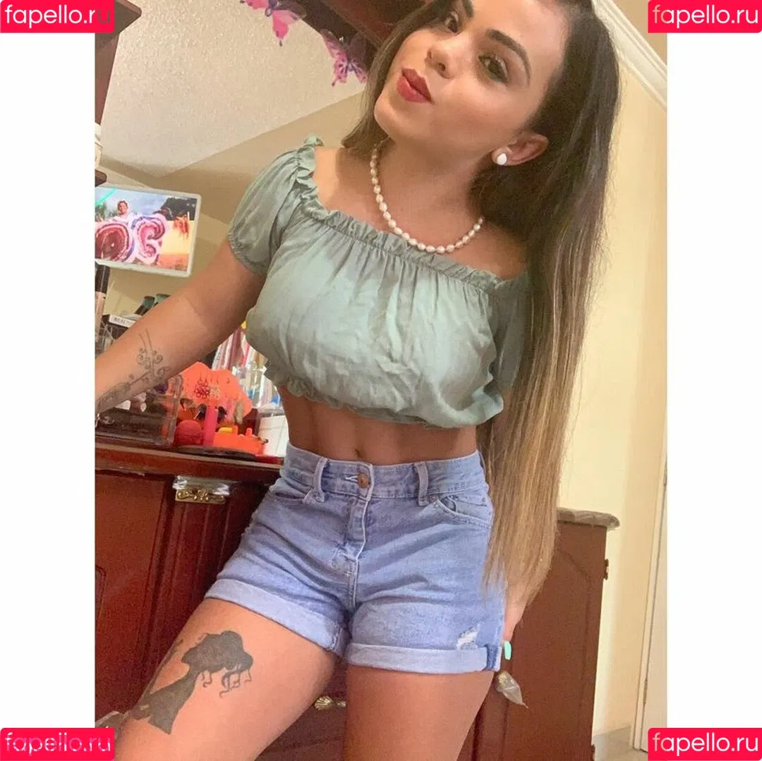 Alexya La Pesada Onlyfans Photo Gallery 