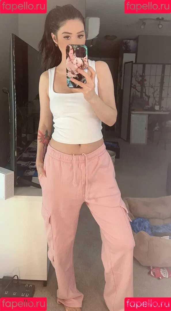 Yunalescka Onlyfans Photo Gallery 