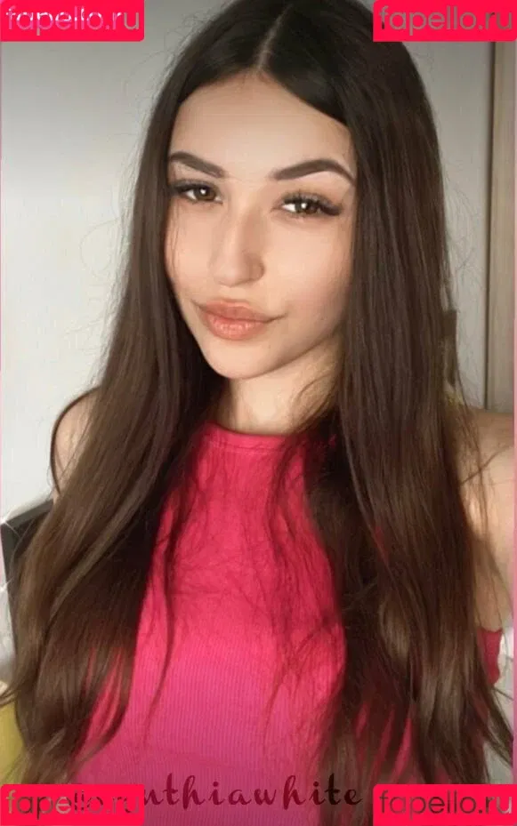 hollyclue Onlyfans Photo Gallery 