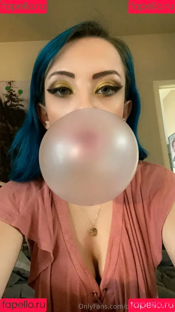 daildoseofthed Onlyfans Photo Gallery 