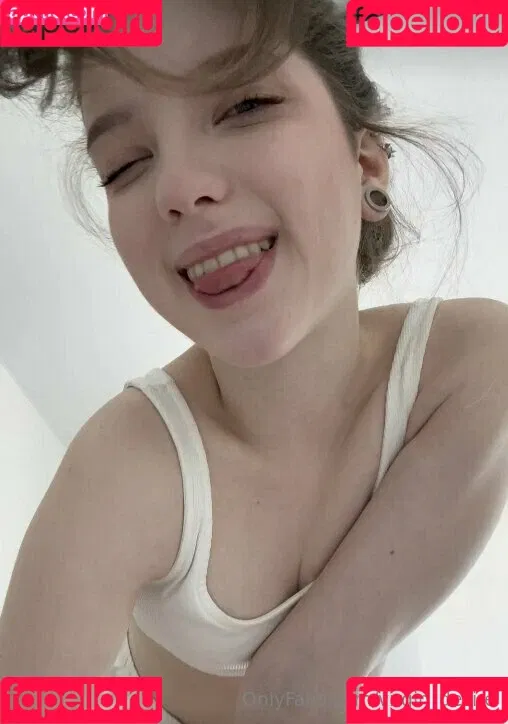 virgin_desire Onlyfans Photo Gallery 