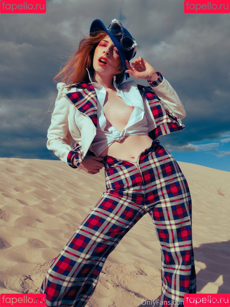 Evette's Niche Onlyfans Photo Gallery 