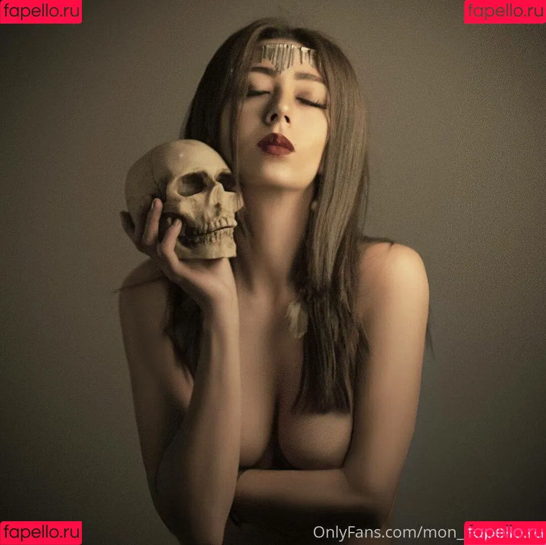 Mon Valenzuela Onlyfans Photo Gallery 