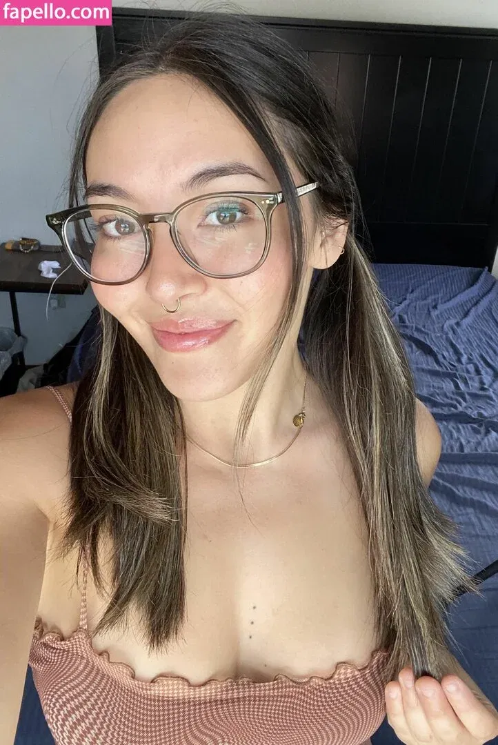 honeytattoogirl Onlyfans Photo Gallery 