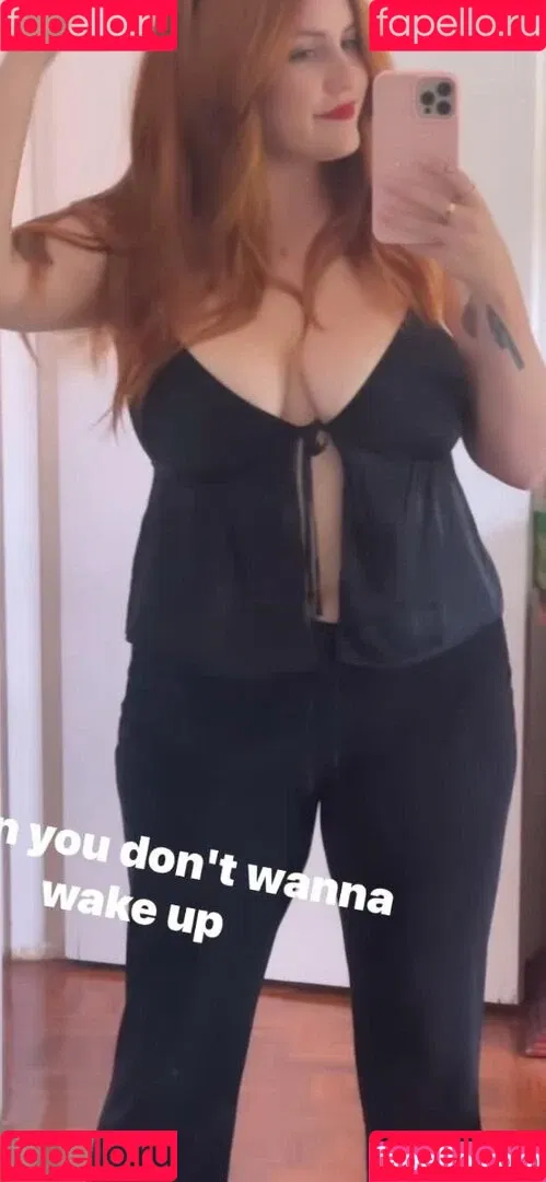 Chloe Maddren Onlyfans Photo Gallery 
