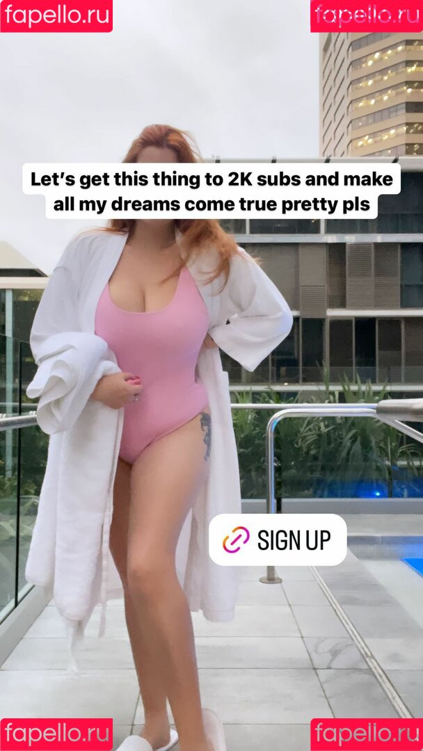 Chloe Maddren Onlyfans Photo Gallery 