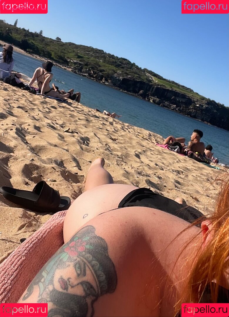 Chloe Maddren Onlyfans Photo Gallery 