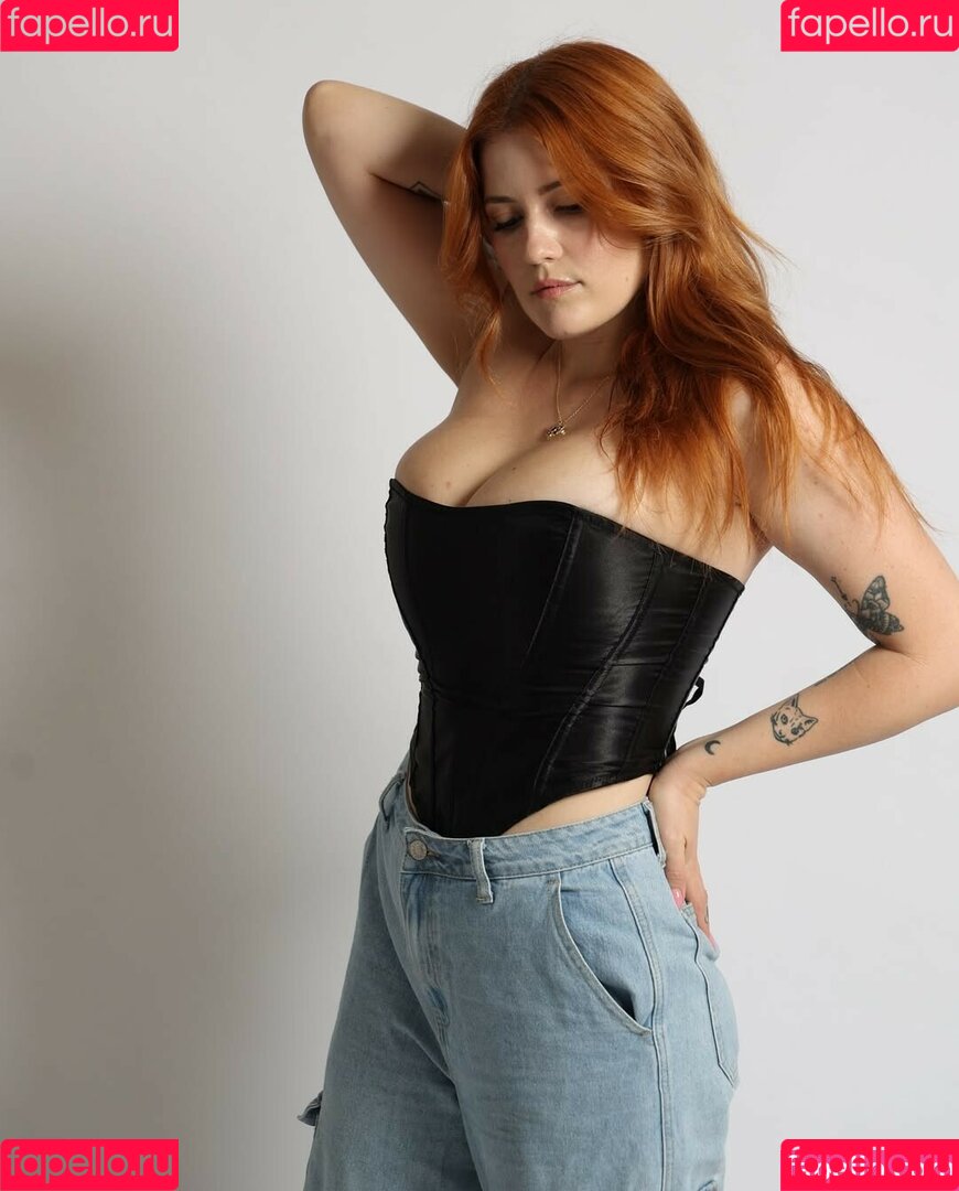 Chloe Maddren Onlyfans Photo Gallery 