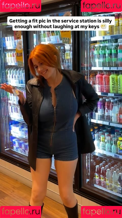 Chloe Maddren Onlyfans Photo Gallery 