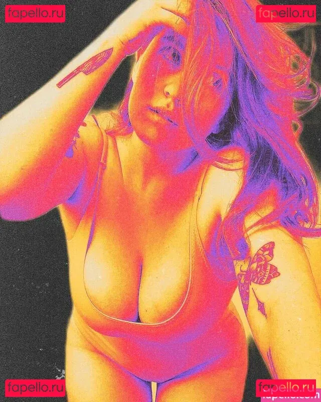 Chloe Maddren Onlyfans Photo Gallery 