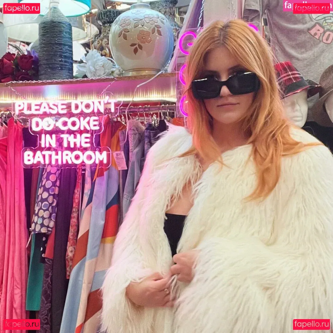 Chloe Maddren Onlyfans Photo Gallery 