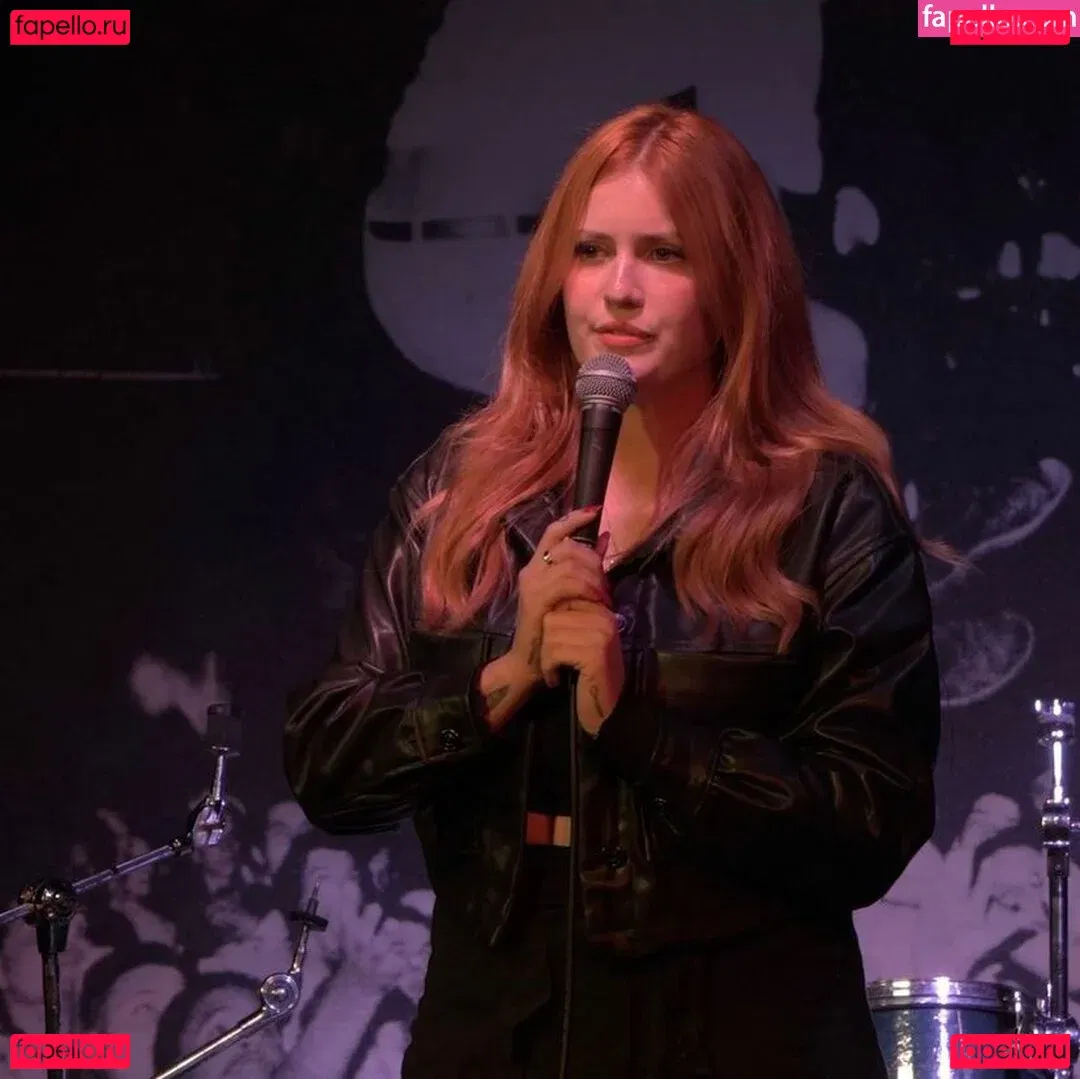 Chloe Maddren Onlyfans Photo Gallery 