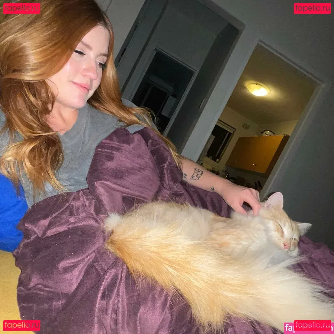 Chloe Maddren Onlyfans Photo Gallery 