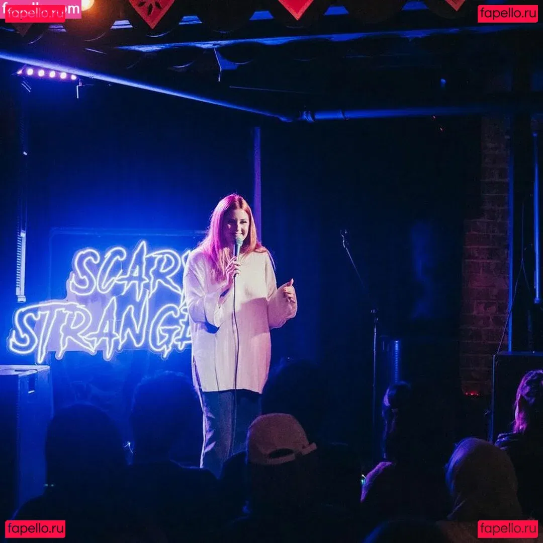 Chloe Maddren Onlyfans Photo Gallery 