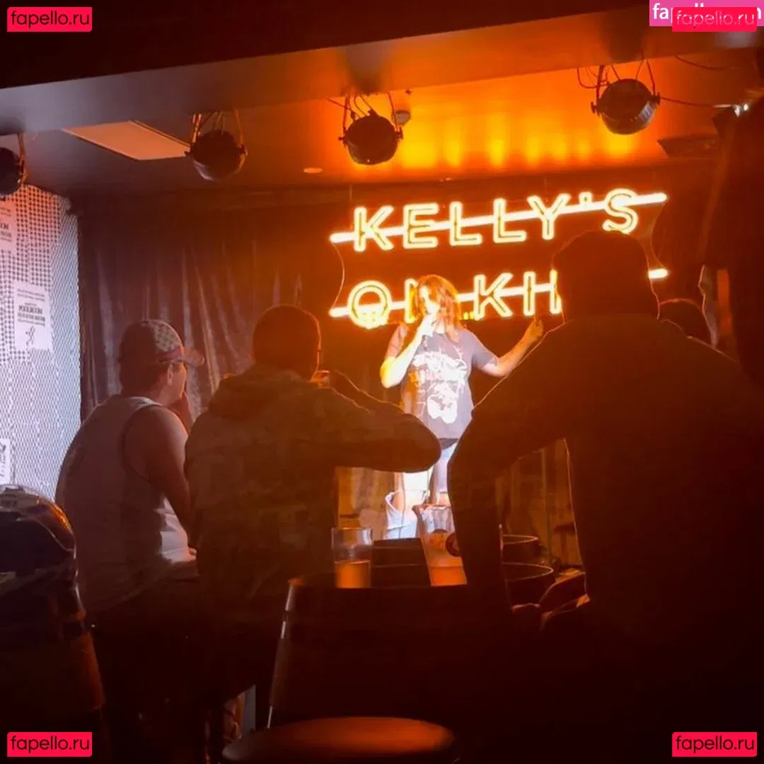 Chloe Maddren Onlyfans Photo Gallery 