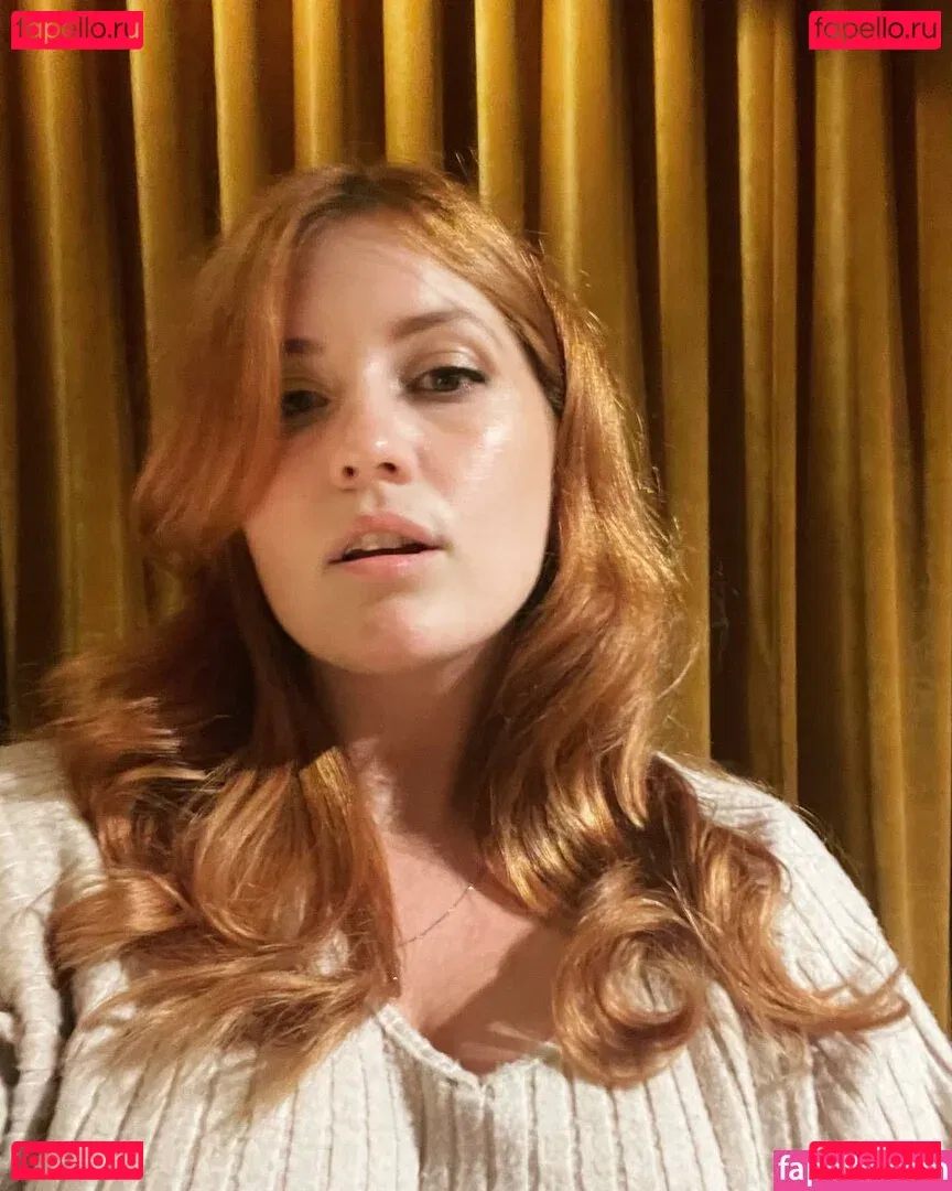 Chloe Maddren Onlyfans Photo Gallery 