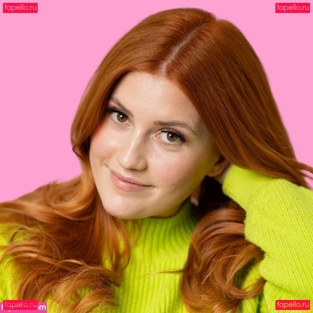 Chloe Maddren Onlyfans Photo Gallery 