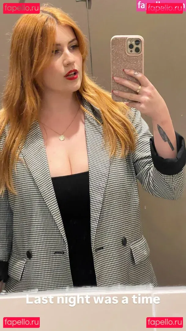 Chloe Maddren Onlyfans Photo Gallery 