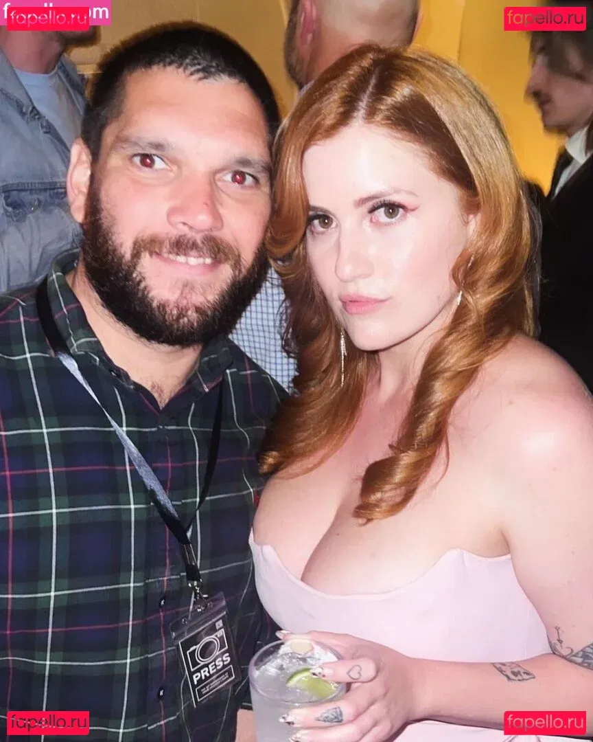 Chloe Maddren Onlyfans Photo Gallery 