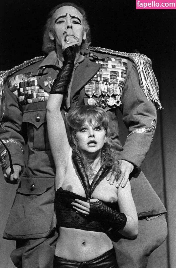 Helen Mirren Onlyfans Photo Gallery 