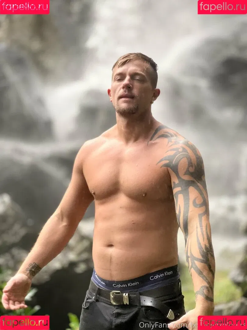 fxxkingexplorers Onlyfans Photo Gallery 