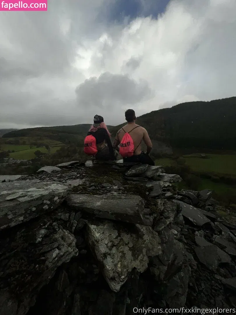 fxxkingexplorers Onlyfans Photo Gallery 