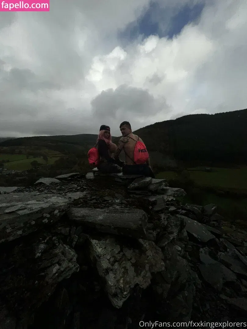 fxxkingexplorers Onlyfans Photo Gallery 