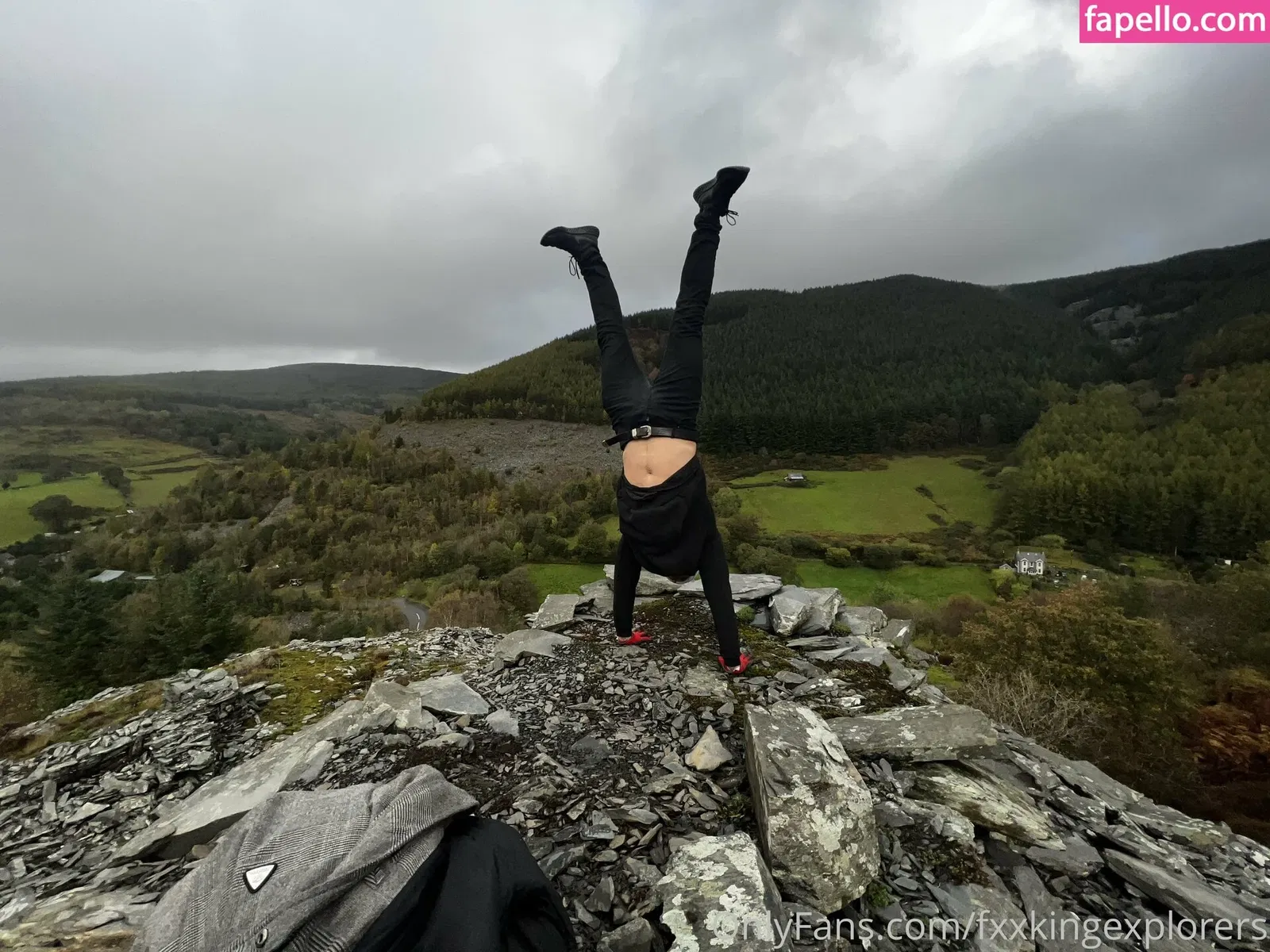 fxxkingexplorers Onlyfans Photo Gallery 