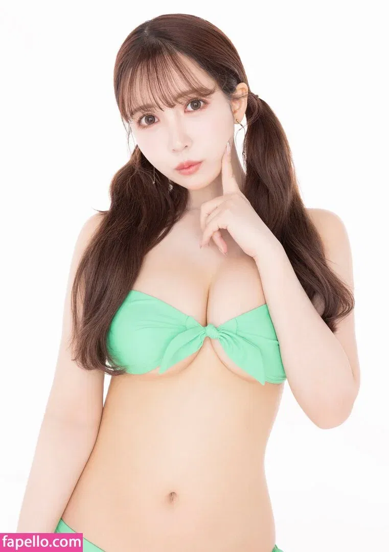 iam_akemi01 Onlyfans Photo Gallery 