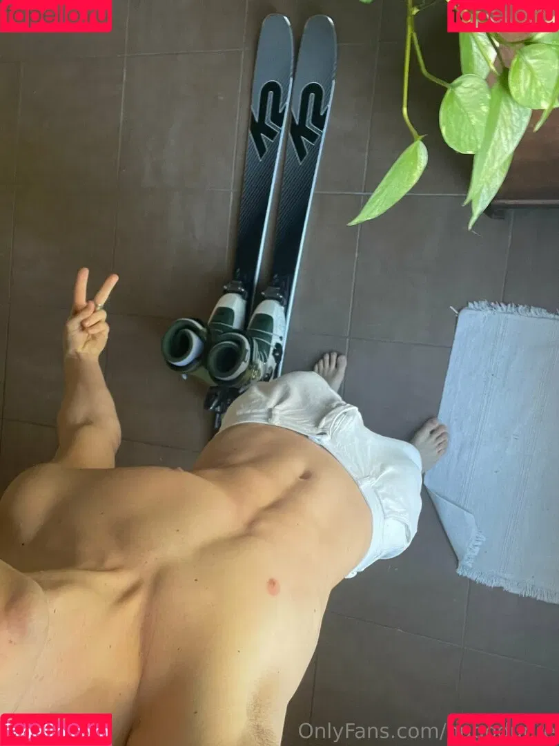 hugodupre Onlyfans Photo Gallery 