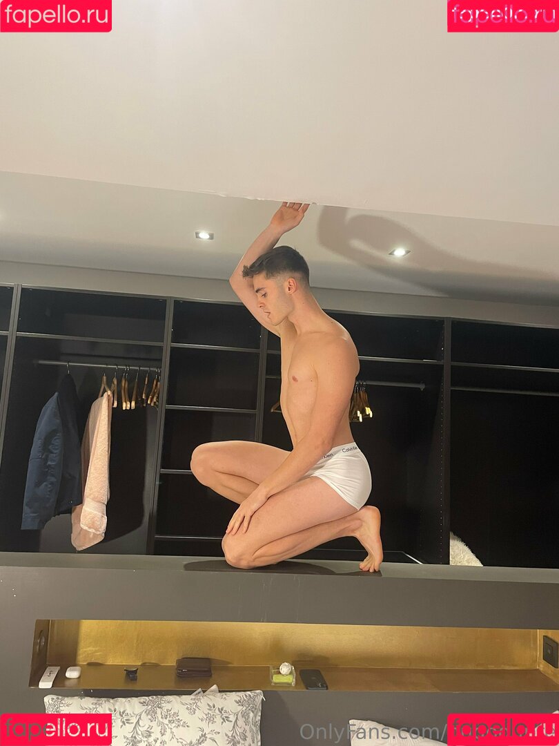 hugodupre Onlyfans Photo Gallery 