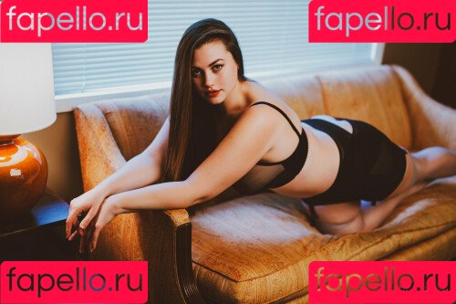 Lillias Right Onlyfans Photo Gallery 