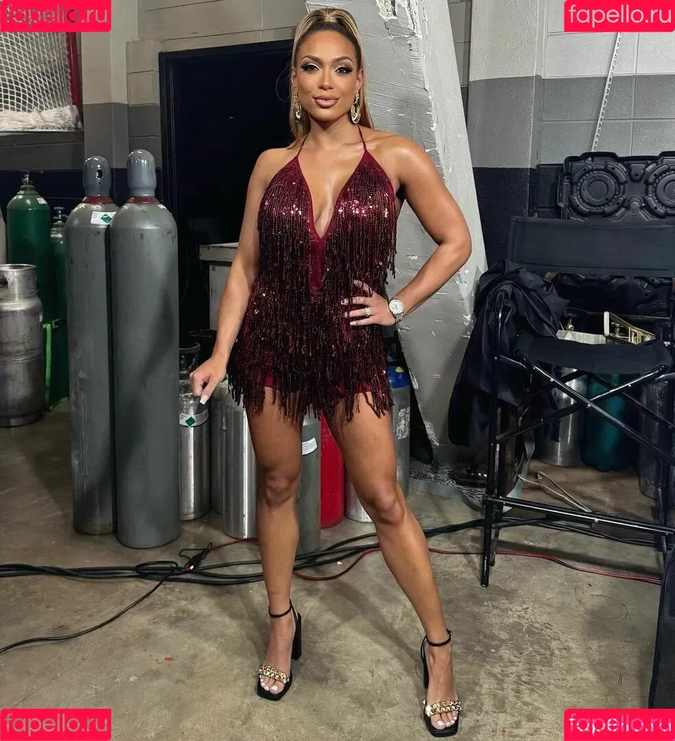 Elektra Lopez Onlyfans Photo Gallery 