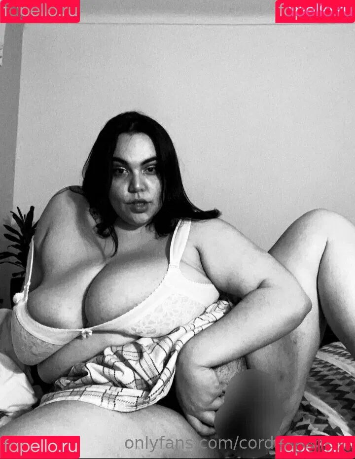 cordeliafinelo Onlyfans Photo Gallery 