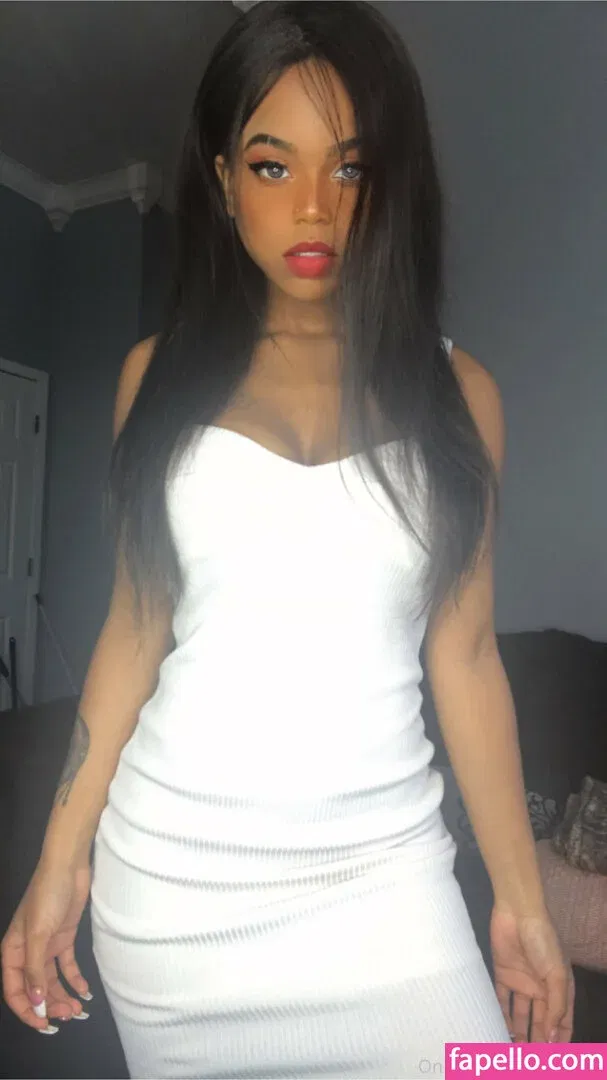 justimamendez23 Onlyfans Photo Gallery 