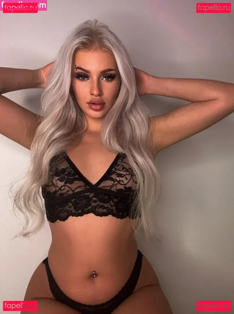 Jula Mayana Onlyfans Photo Gallery 