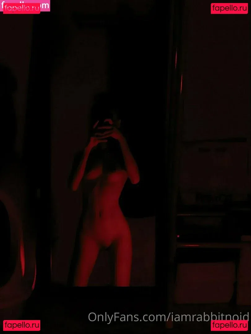 emiiziru Onlyfans Photo Gallery 