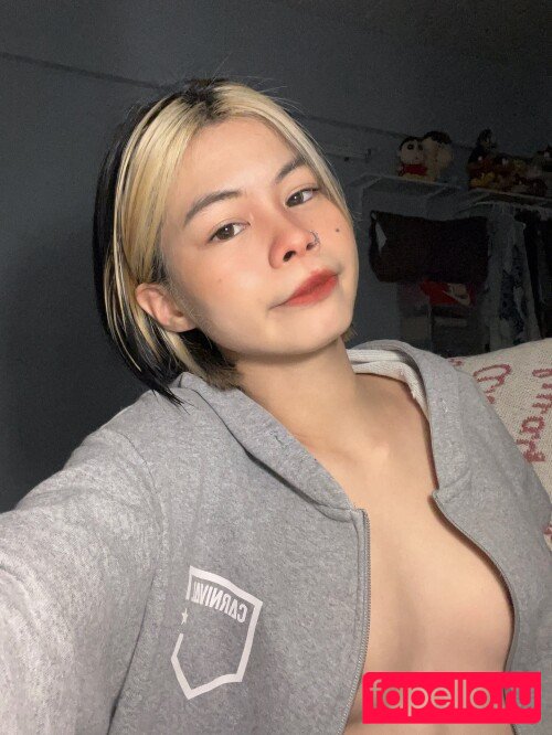 emiiziru Nude Onlyfans Photo 21