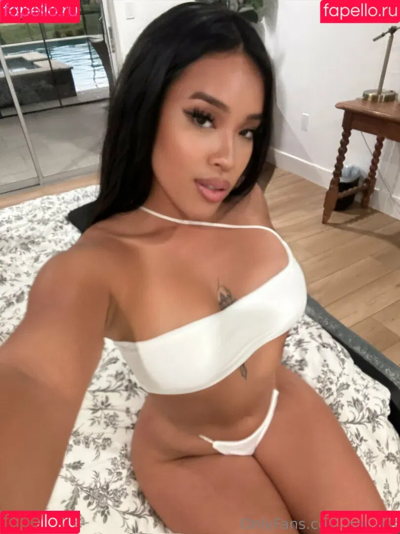jmoves Onlyfans Photo Gallery 