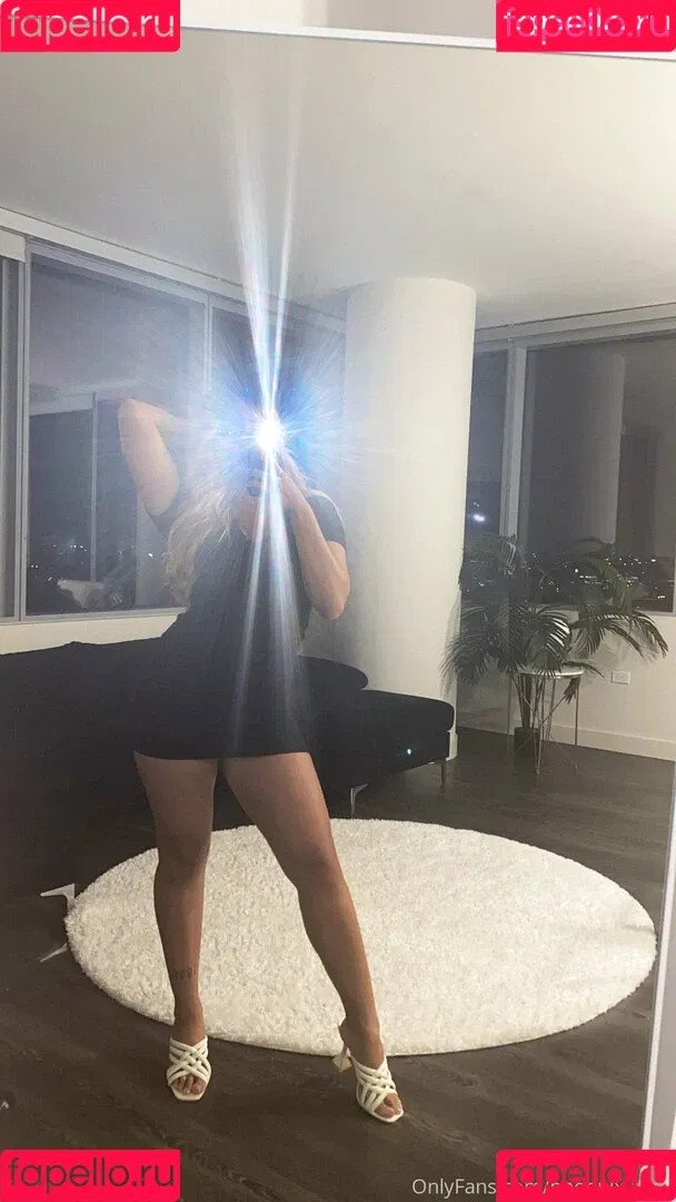 jmoves Onlyfans Photo Gallery 