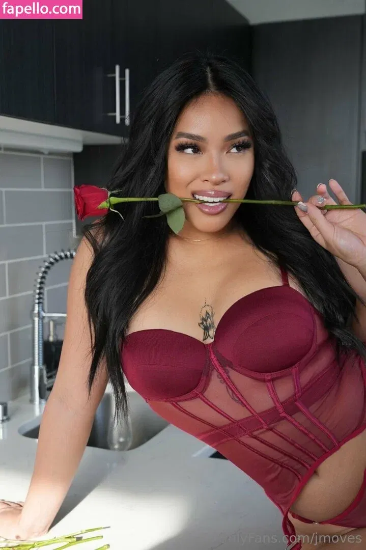 jmoves Onlyfans Photo Gallery 