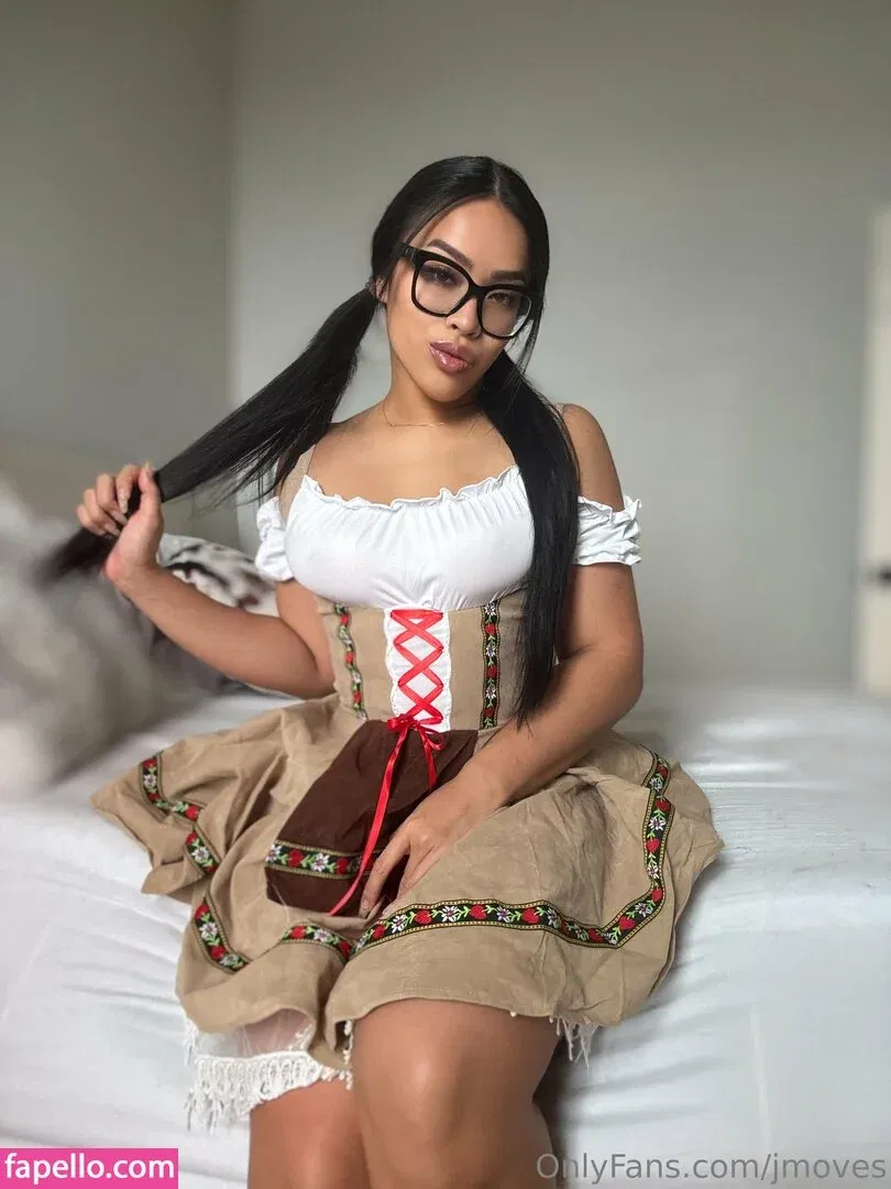 jmoves Onlyfans Photo Gallery 