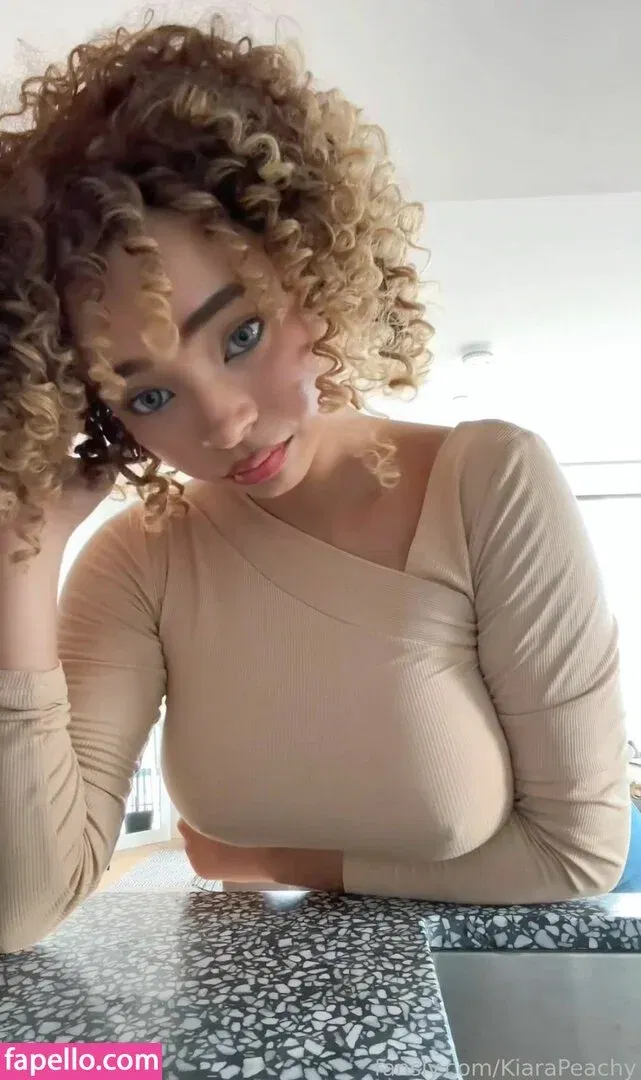 KiaraPeachy Onlyfans Photo Gallery 