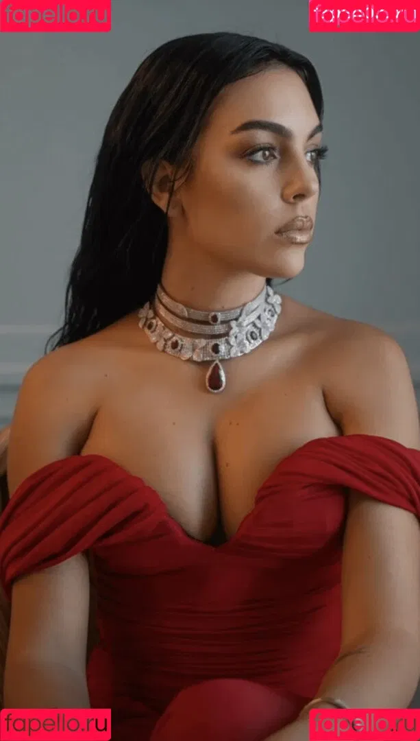Georgina Rodriguez Hernández Onlyfans Photo Gallery 